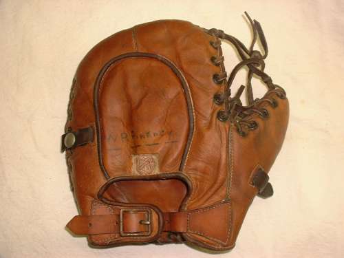 Joe Hauser Rawlings Mitt Back